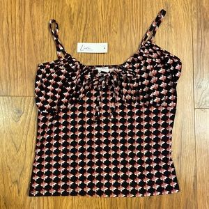 Black and pink cropped tank top